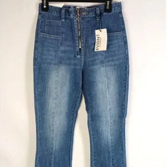 EVIDNT LA Tangier Step Hem Straight stretch Jeans with step hem NWT - Picture 1 of 15